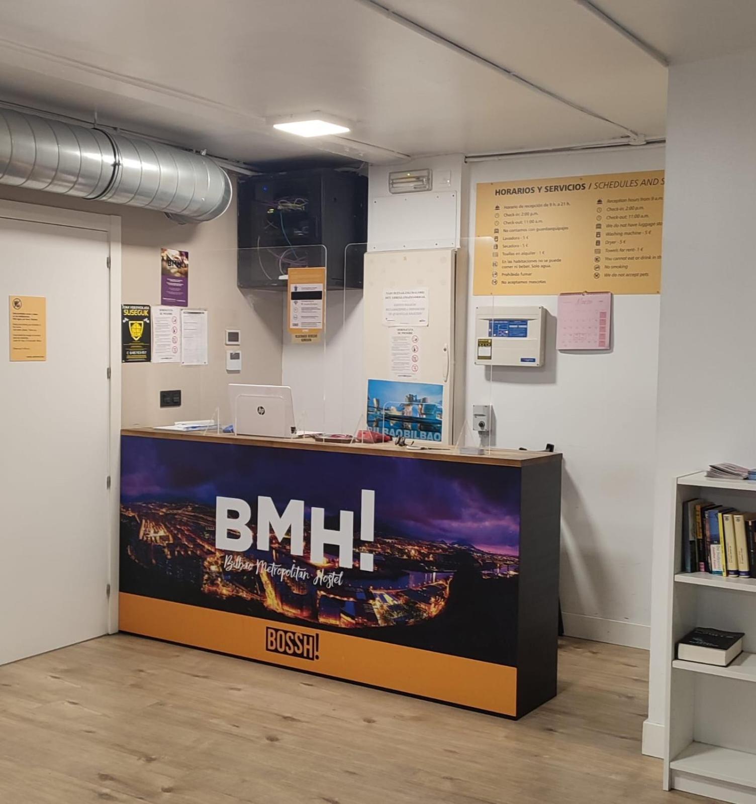 Bilbao Metropolitan Hostel By Bossh Hotels Exteriör bild