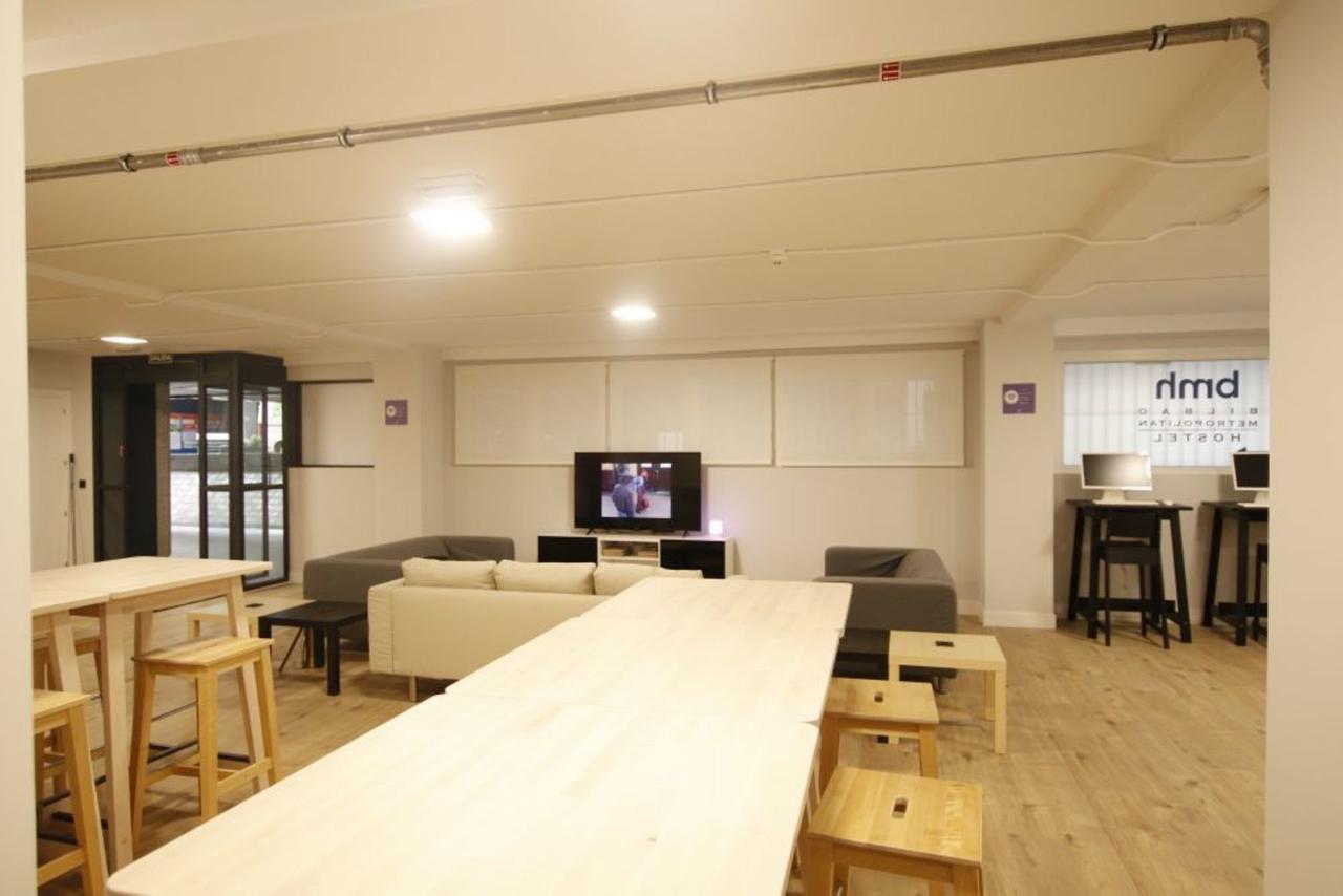 Bilbao Metropolitan Hostel By Bossh Hotels Exteriör bild