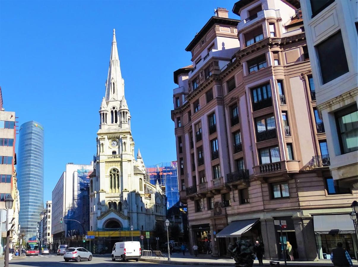Bilbao Metropolitan Hostel By Bossh Hotels Exteriör bild
